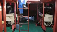 Kapal kerja kanggo didol