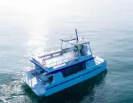 Katamaran kanggo didol