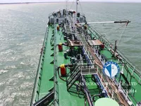 Kapal tanker minyak/bahan kimia kanggo didol