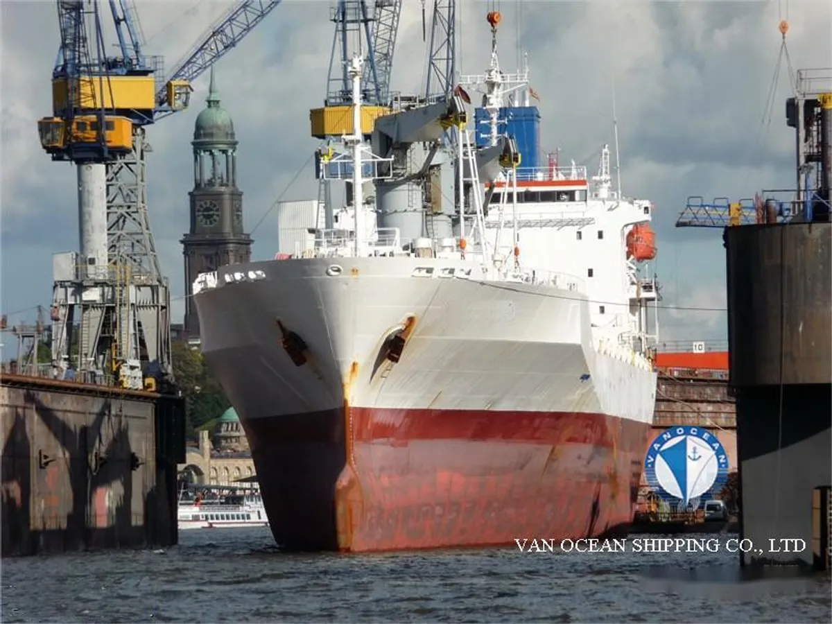 Kapal reefer kanggo didol