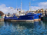 Kapal trawler kanggo didol