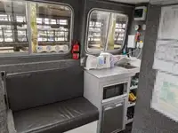 Kapal kerja kanggo didol