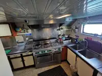 Kapal pasokan kanggo didol