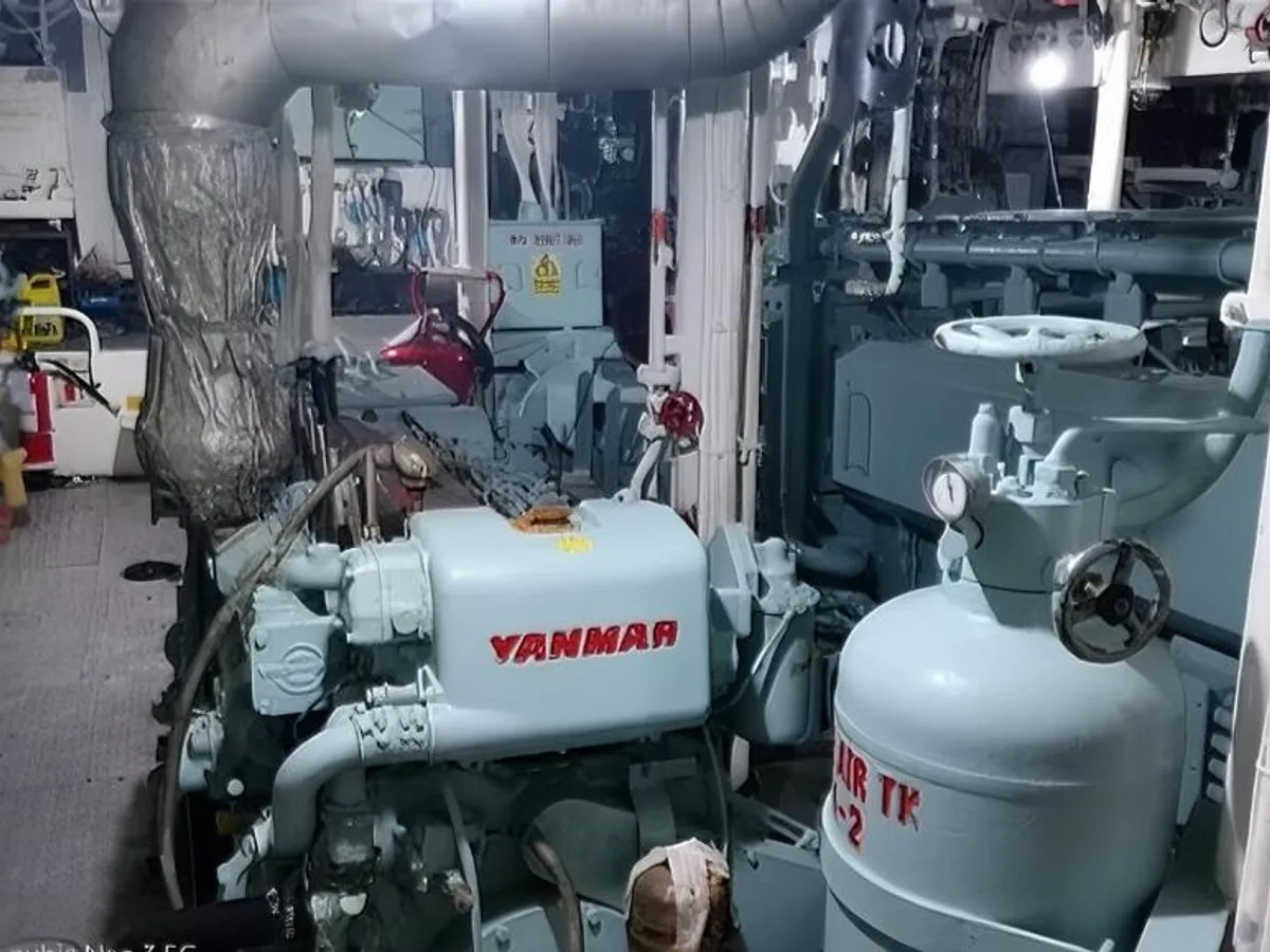 Kapal pasokan cepet (FSV) kanggo didol