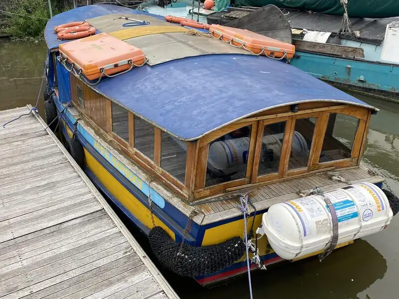 Kapal feri kanggo didol