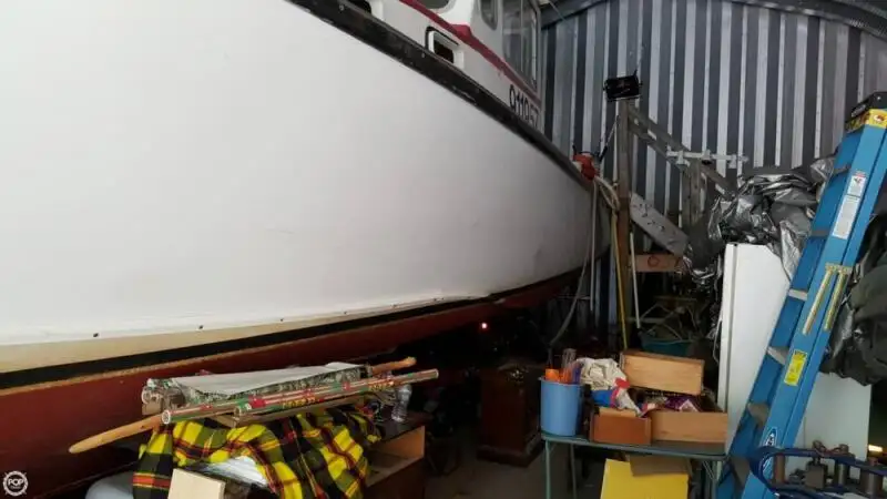 Kapal trawler kanggo didol