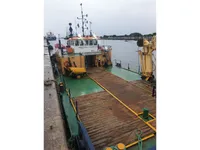 Kapal dredger kanggo didol