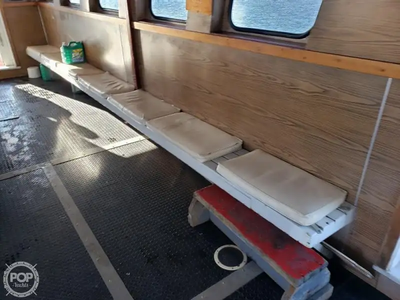 Kapal feri kanggo didol