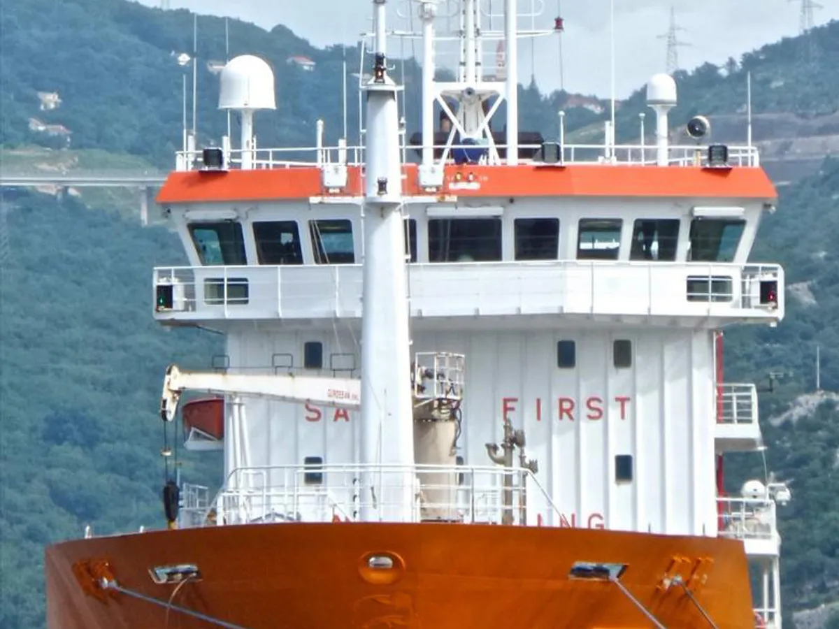 Kapal tanker minyak/bahan kimia kanggo didol