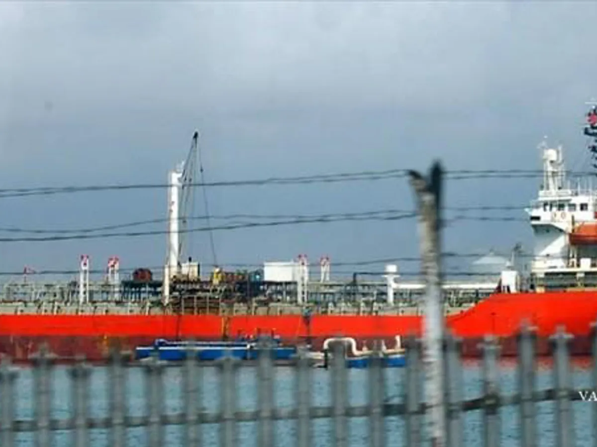 Kapal tanker minyak/bahan kimia kanggo didol
