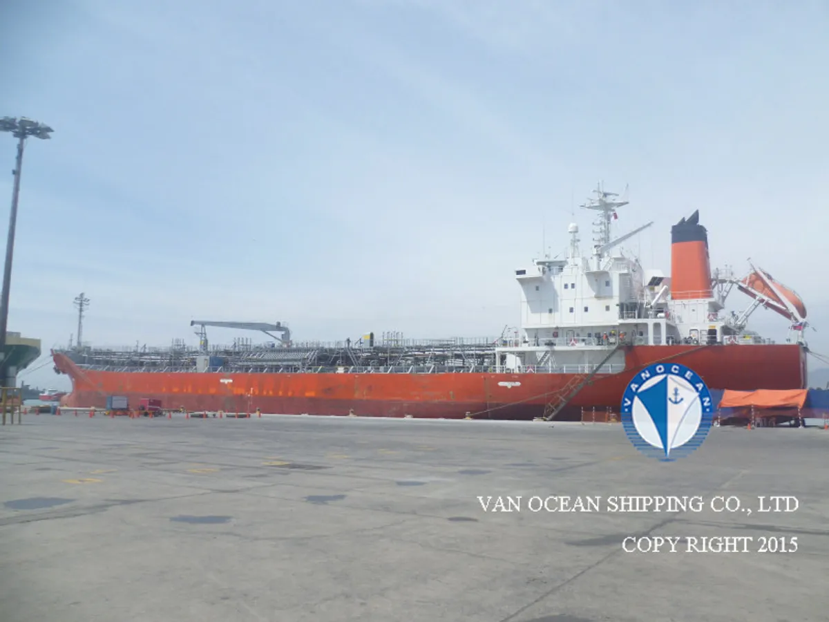 Kapal tanker minyak/bahan kimia kanggo didol