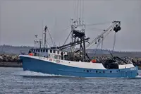 Kapal purse seiner kanggo didol