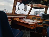Kapal kerja kanggo didol