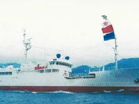 Kapal longliner kanggo didol