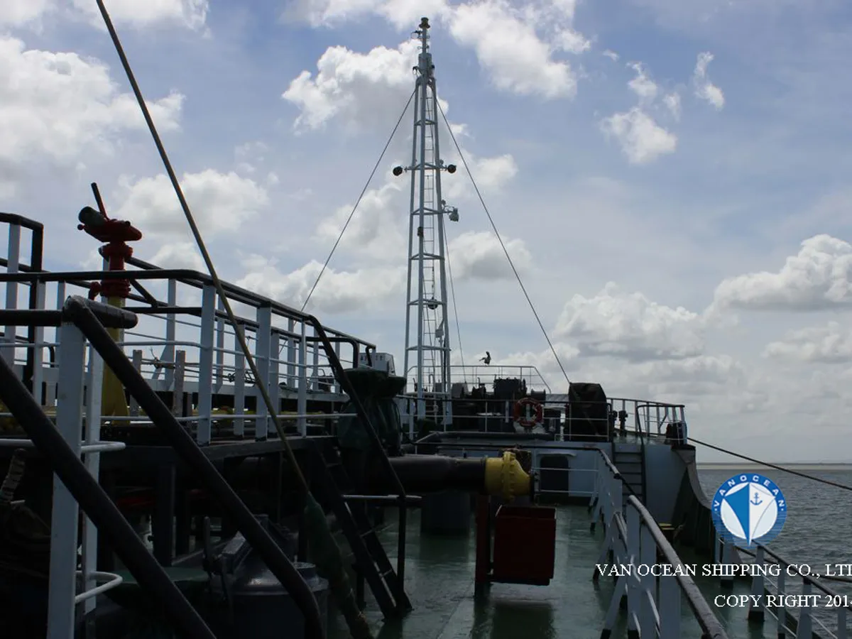 Kapal tanker minyak/bahan kimia kanggo didol
