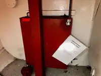 Kapal kerja kanggo didol