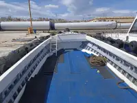 Kapal kerja kanggo didol