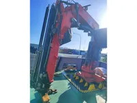Kapal kontainer kanggo didol