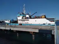 Kapal trawler kanggo didol