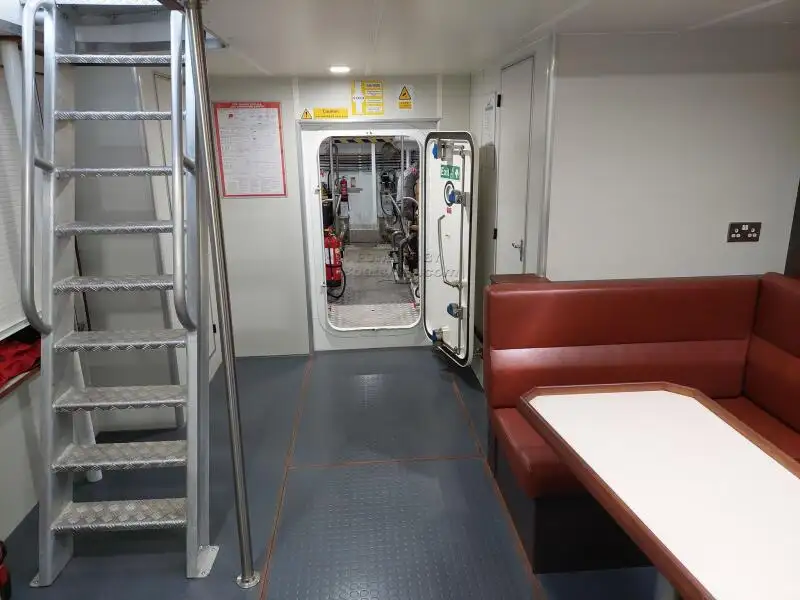 Kapal pilot kanggo didol