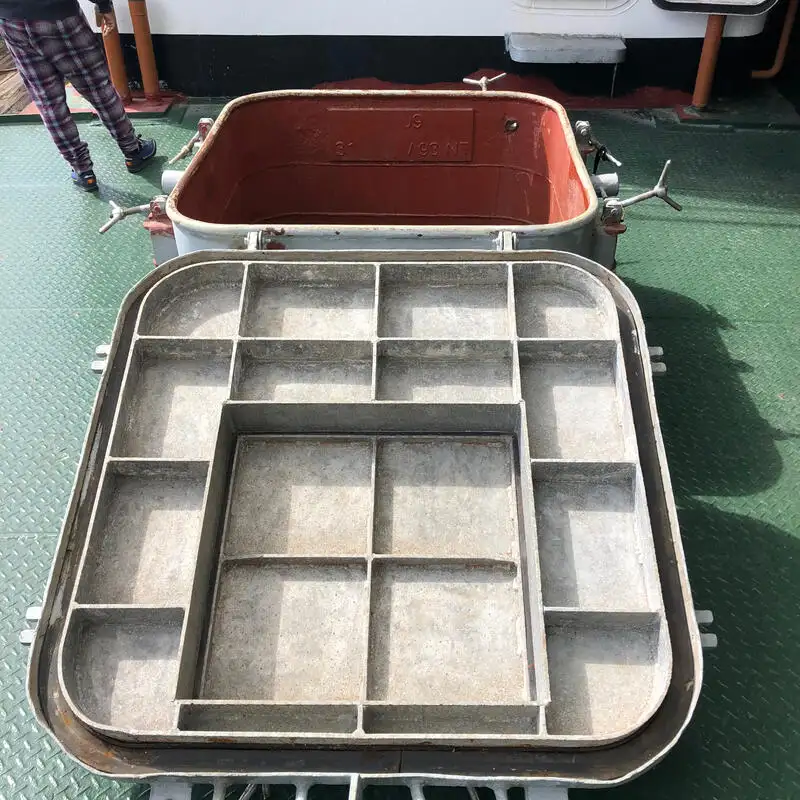 Kapal longliner kanggo didol