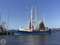 Kapal trawler kanggo didol