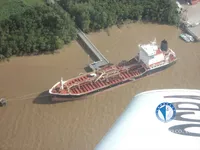 Kapal tanker minyak/bahan kimia kanggo didol