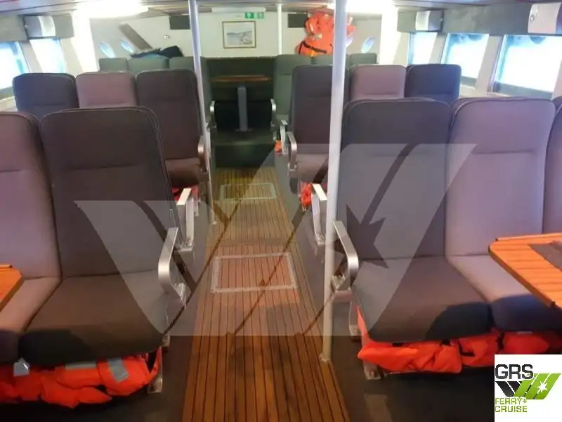 Kapal Ro-Ro kanggo didol