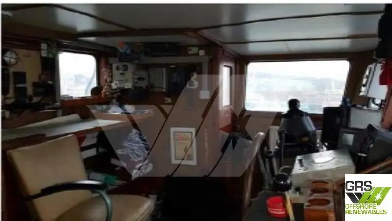 Kapal kerja kanggo didol