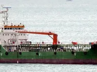 Kapal tanker minyak/bahan kimia kanggo didol