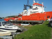 Kapal pasokan platform (PSV) kanggo didol