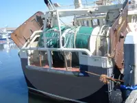Kapal trawler kanggo didol