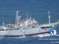 Kapal longliner kanggo didol