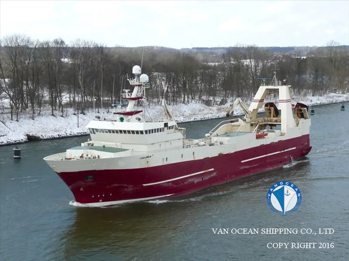 Kapal trawler kanggo didol