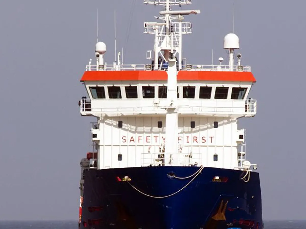 Kapal tanker minyak/bahan kimia kanggo didol