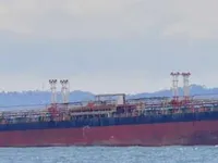 Kapal tanker minyak/bahan kimia kanggo didol