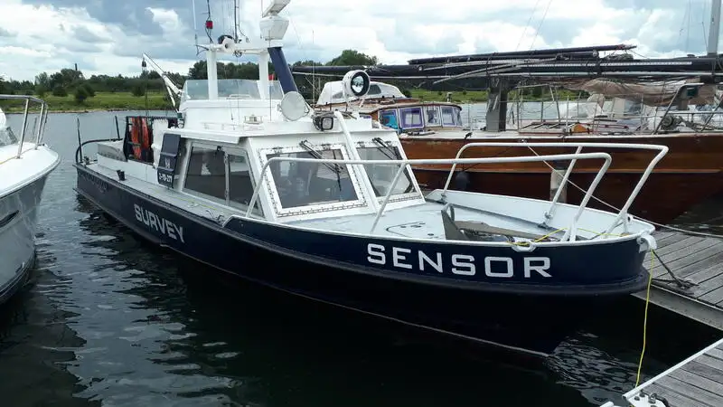 Kapal survei kanggo didol