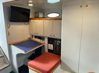 Kapal riset kanggo didol