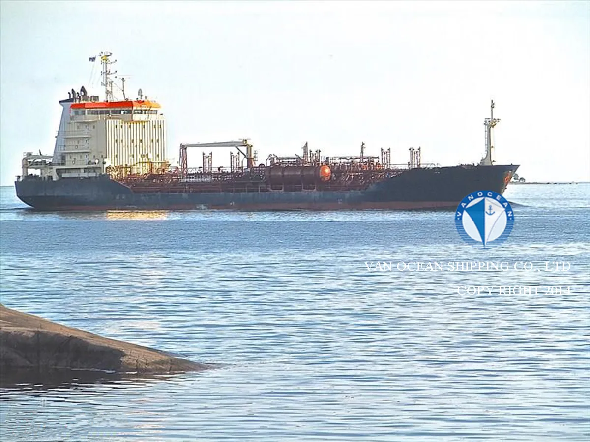 Kapal tanker minyak/bahan kimia kanggo didol