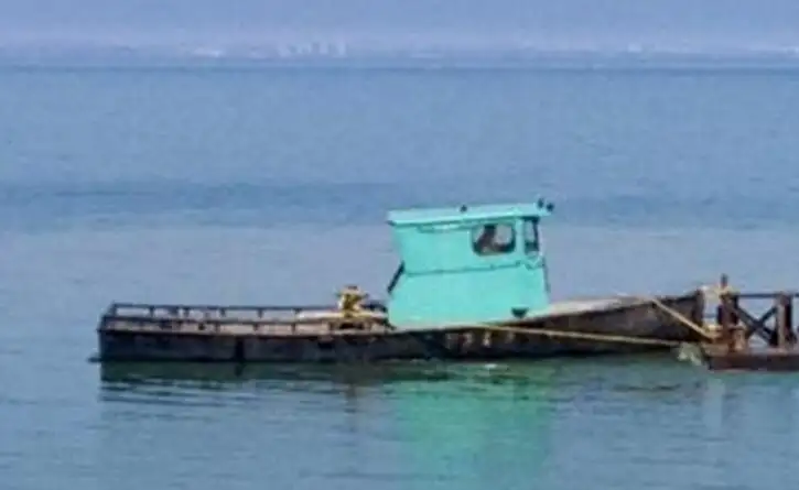 Kapal kerja kanggo didol