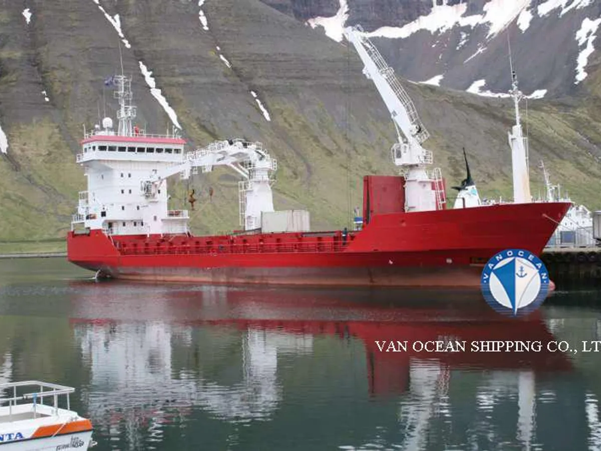 Kapal reefer kanggo didol