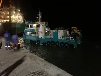Kapal kerja kanggo didol