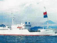 Kapal longliner kanggo didol