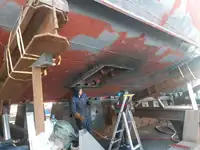 Kapal Ro-Ro kanggo didol