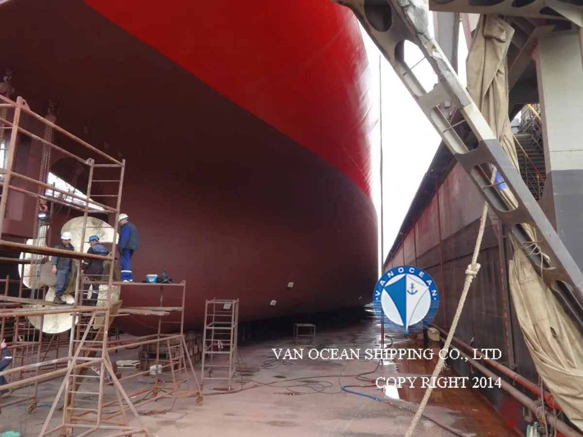 Kapal tanker minyak/bahan kimia kanggo didol