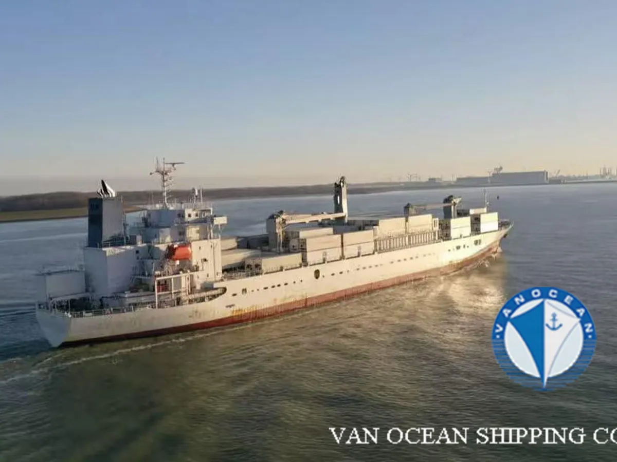 Kapal reefer kanggo didol