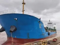 Kapal kontainer kanggo didol