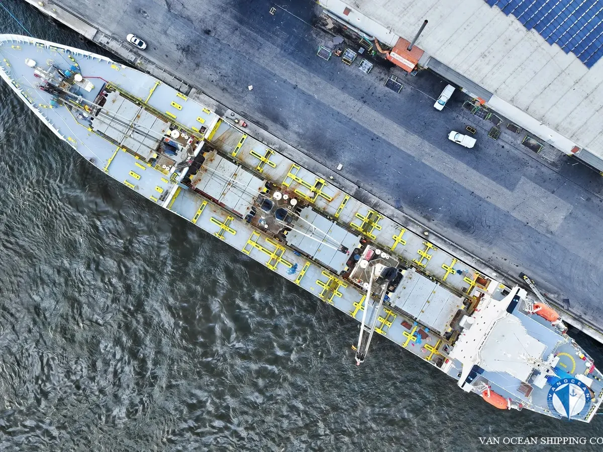Kapal reefer kanggo didol