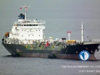 Kapal tanker minyak/bahan kimia kanggo didol