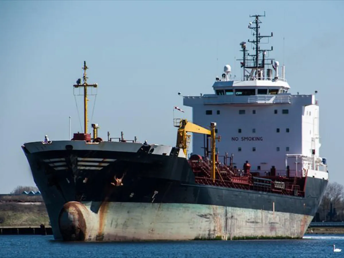 Kapal tanker minyak/bahan kimia kanggo didol